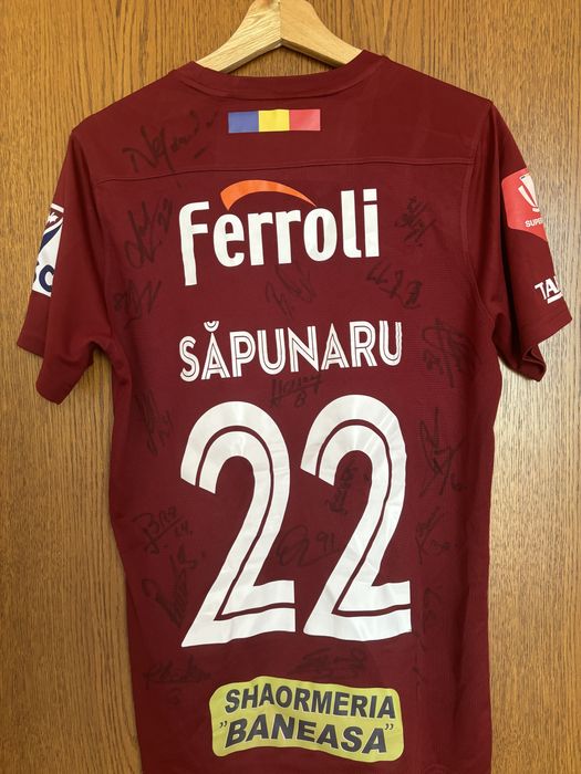 Tricou Rapid semnat de toata echipa