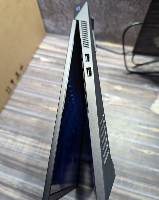 Dell G16, 13900hx, 4070, 16gb, 1tb, usa