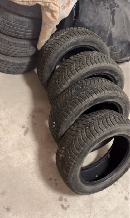 Продам шины в хорошим состояни