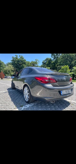 Opel Astra J 1.4 turbo