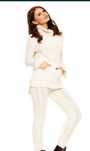 Costum tricot,nou,culoare crem,model deosebit M