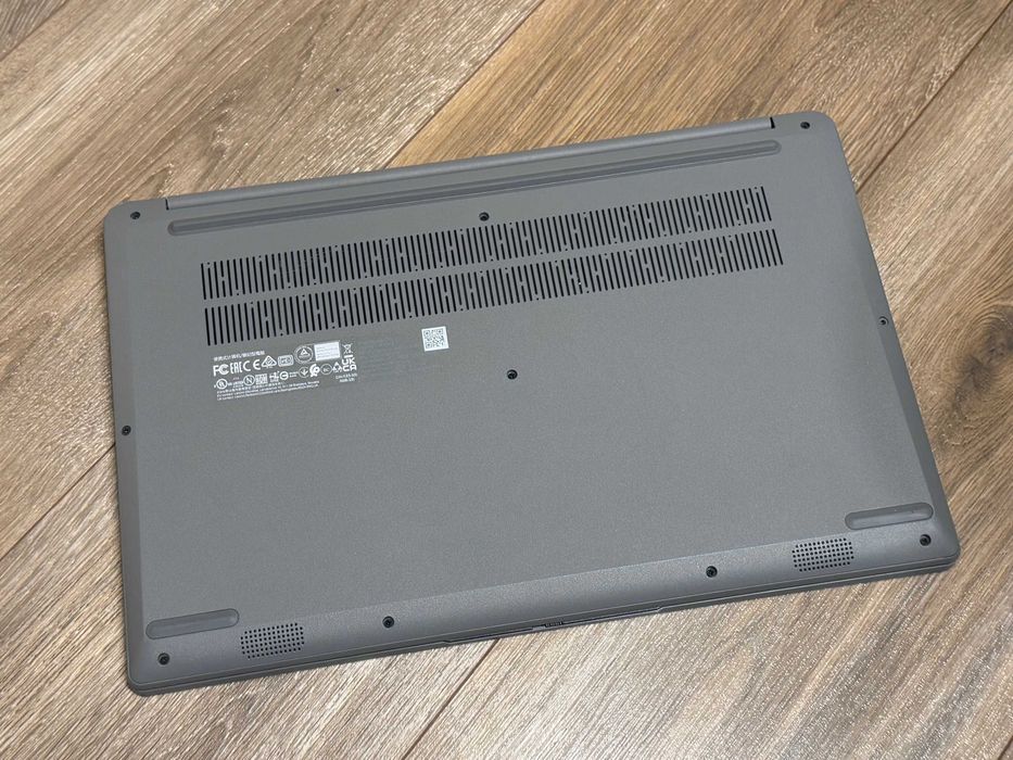Lenovo Ideapad 1 Ryzen 7 3700/8RAM/512SSD/Full HD запазен