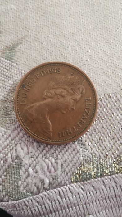 , Монети  Elizabeth ||