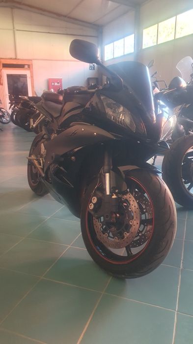 Motocicletă YamahaR6
