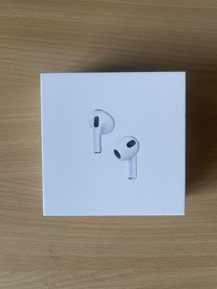 Слушалки Airpods 3