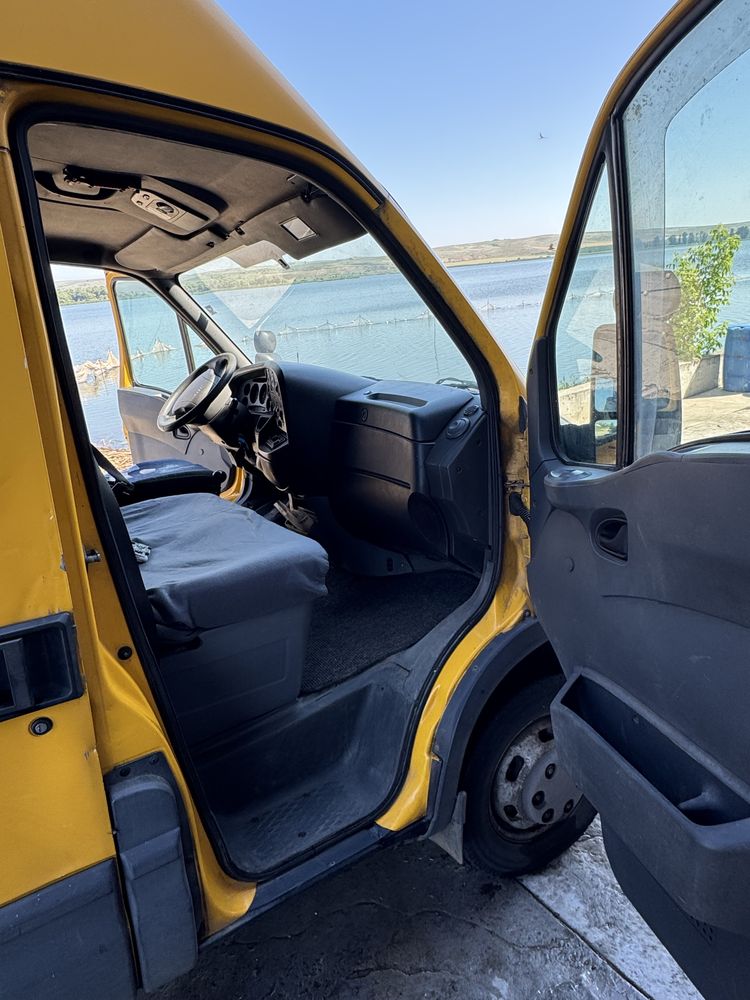 Бус Iveco Daily 3,0 di