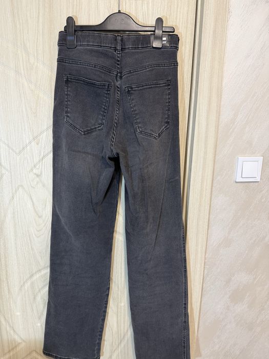 Дамски дънки.