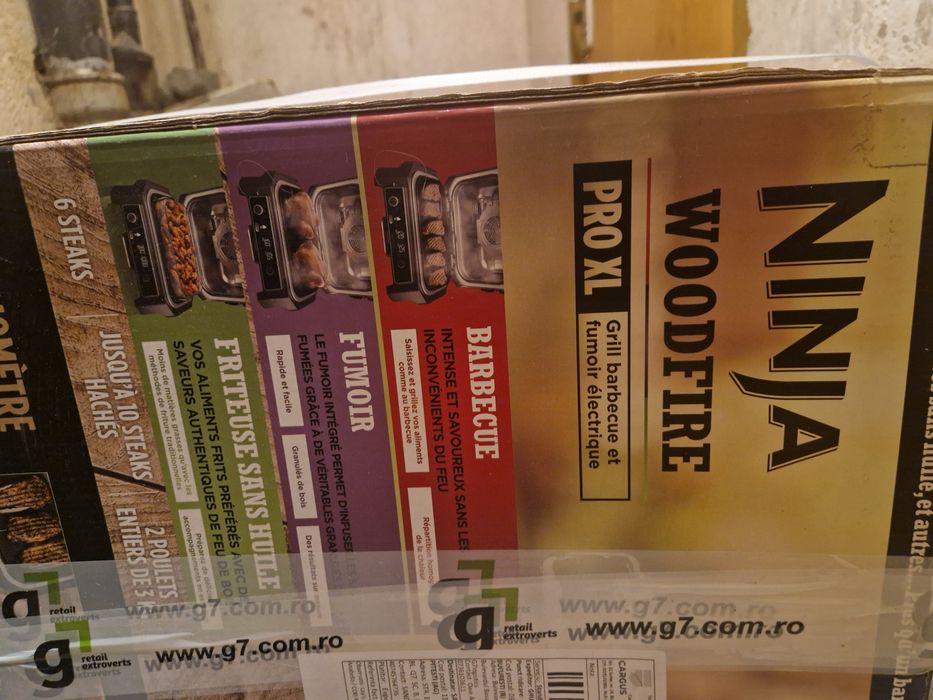 Grătar electric de EXTERIOR cu funcție de afumare Woodfire, Pro XL OG8
