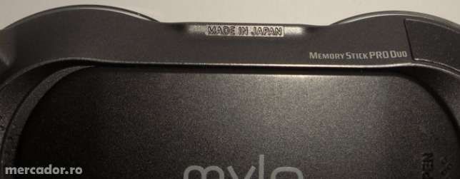 SONY MYLO MP4 / Made in Japan