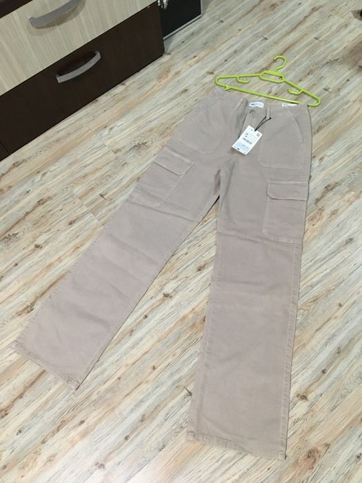 Blugi cargo Zara