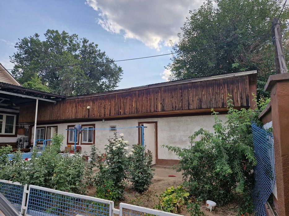 Продам Дом с участком