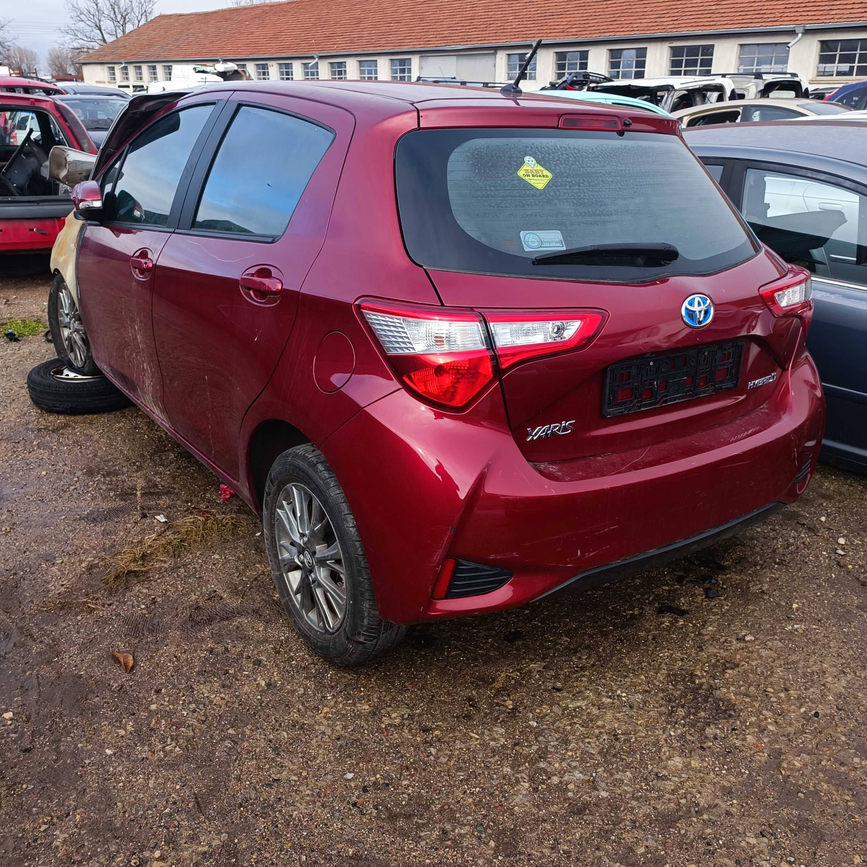 Toyota Yaris hybrid на части ли
