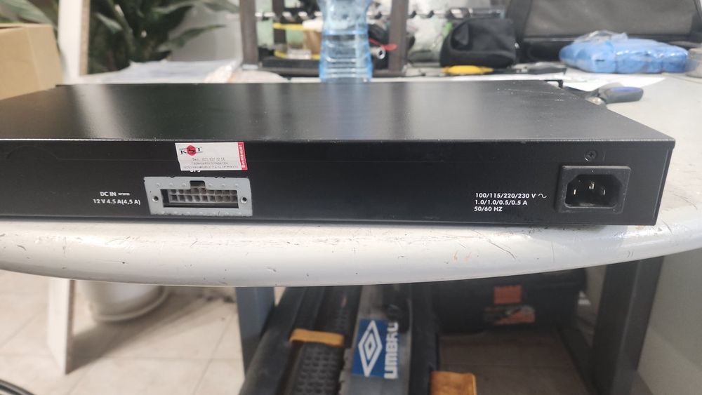 24 + 4 портов SFP Layer2 суич Edgecore ES3528M-SFP