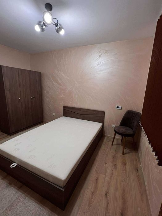 Тристаен имот в кв.Божурище