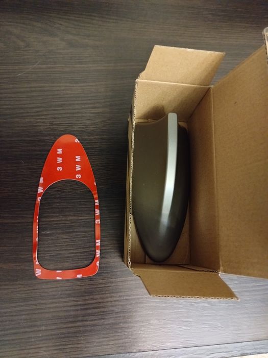 Антена для авто акулий плавник