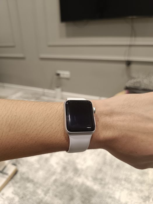 Apple watch series 3 white