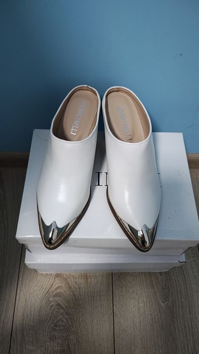 Дамско сабо 37 номер