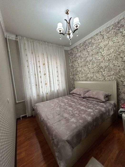 3 xona uy sotiladi hamma mebel texnika uy jihozi bn