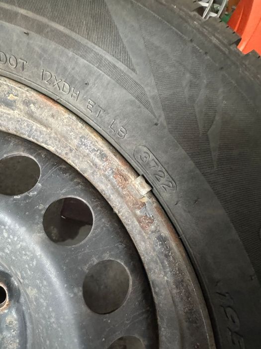 Set 4 Roti cu anvelope stare foarte buna Skoda 195/65/15