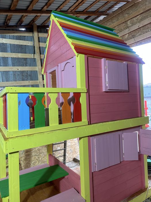 Loc de joaca casute de copii!