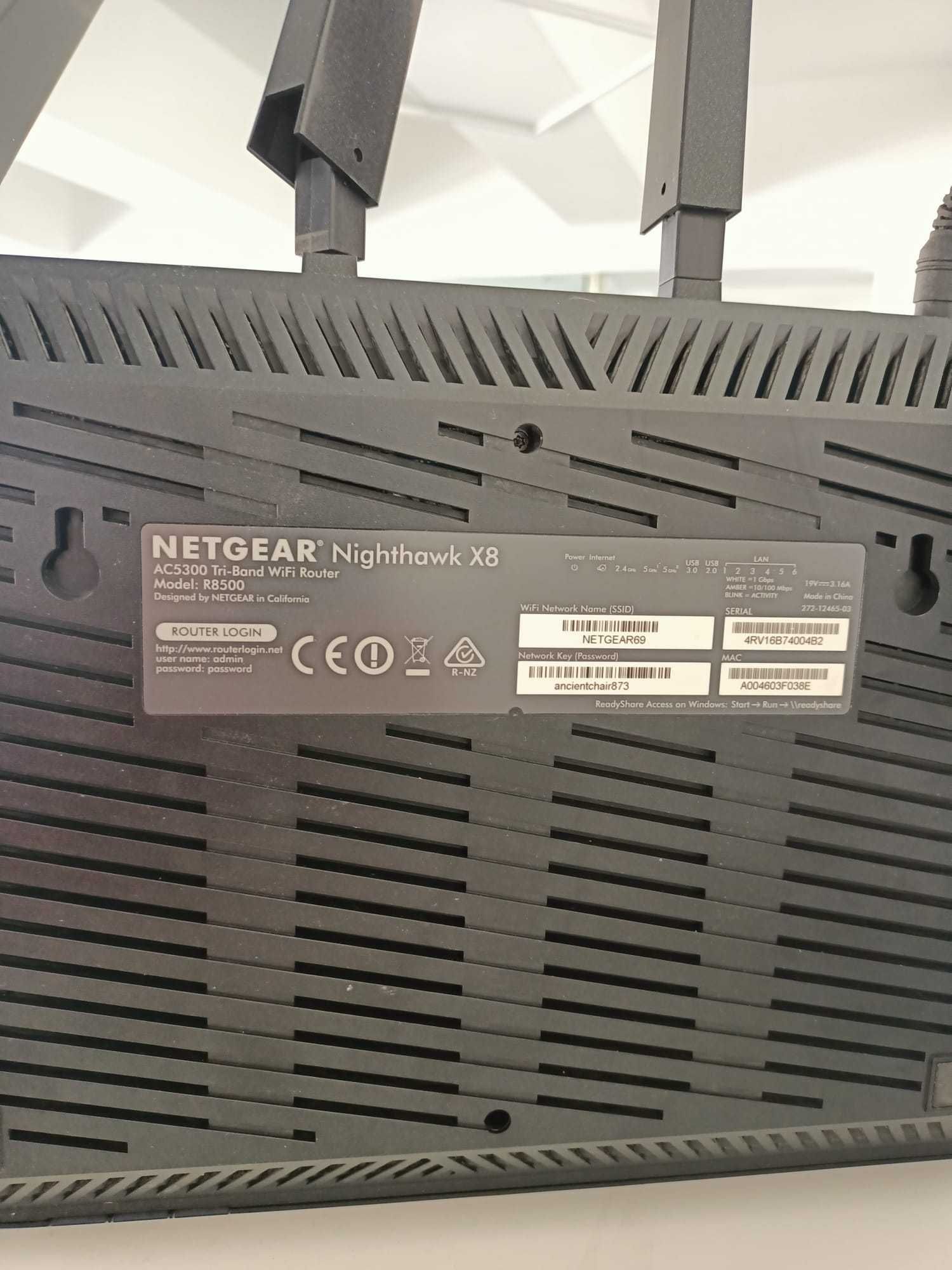 Vand Router Wireless NetGear R8500, Tri-Band Quad Stream