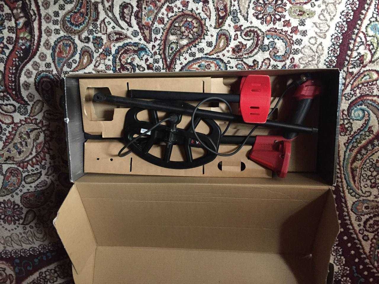 Minelab Oltin topuvchi aparat