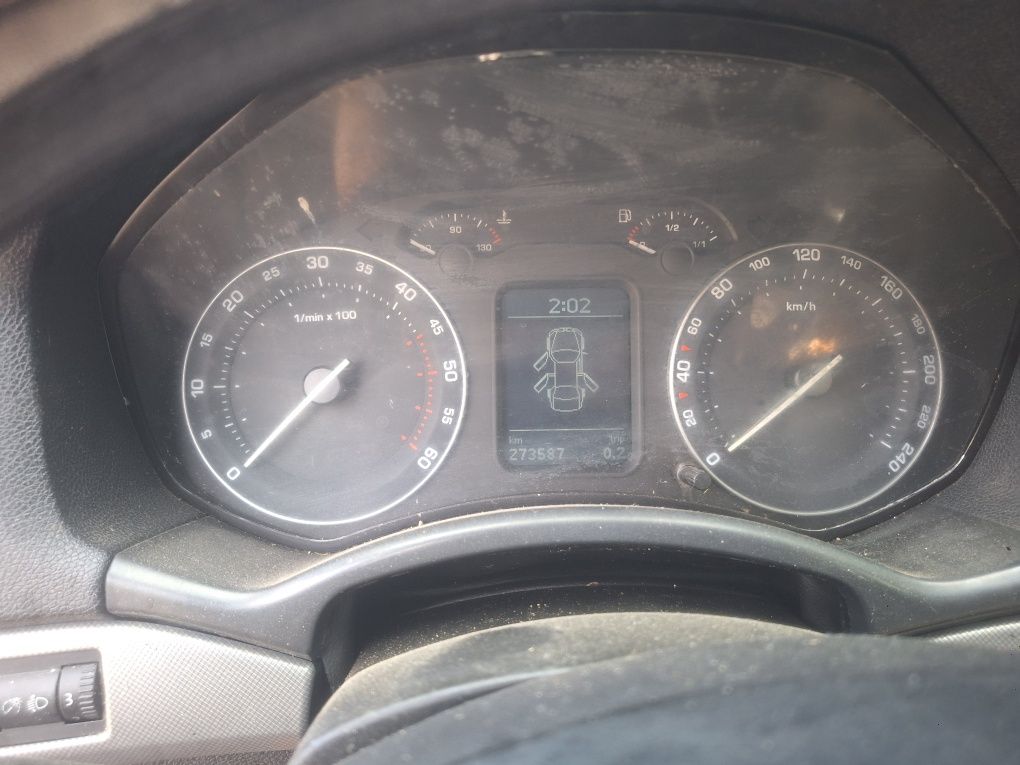 Dezmembrez skoda Octavia II și golf 5 1.9 tdi și 2.0tdi Bkd Bjb
