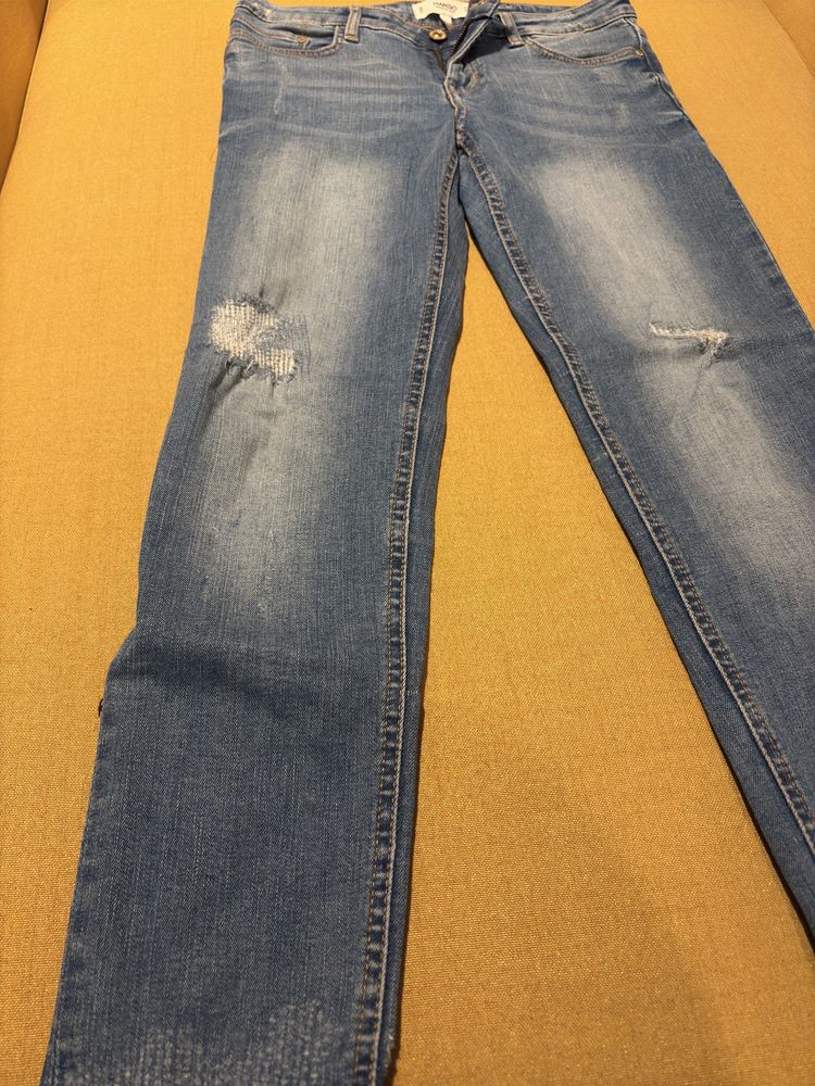 Blugi Mango slim fit albastri