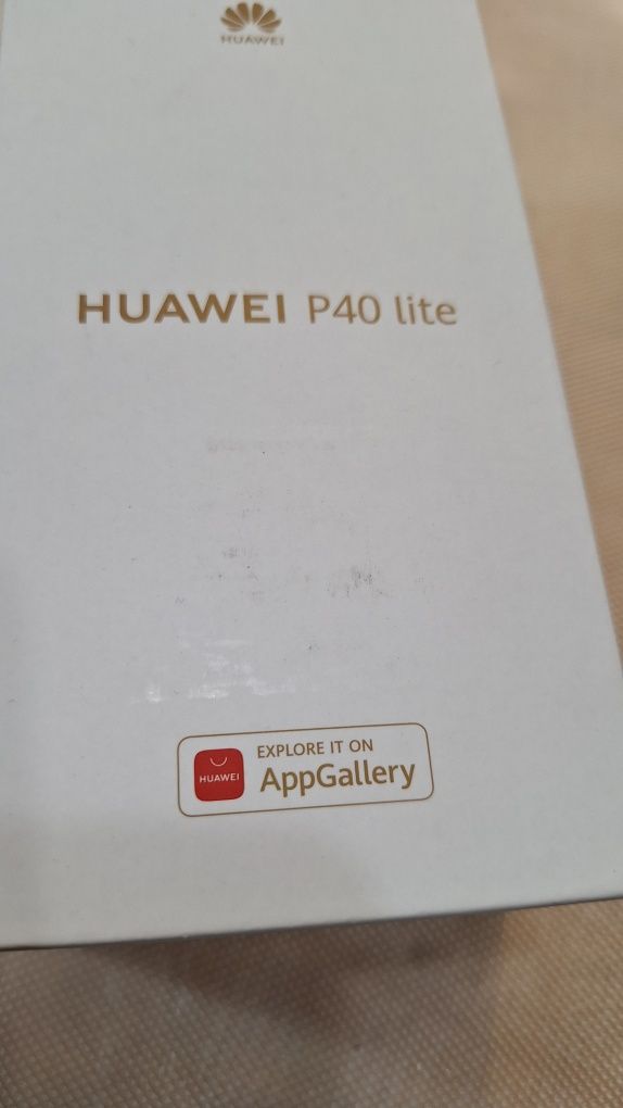Продавам Huawei P40 lite dual sim