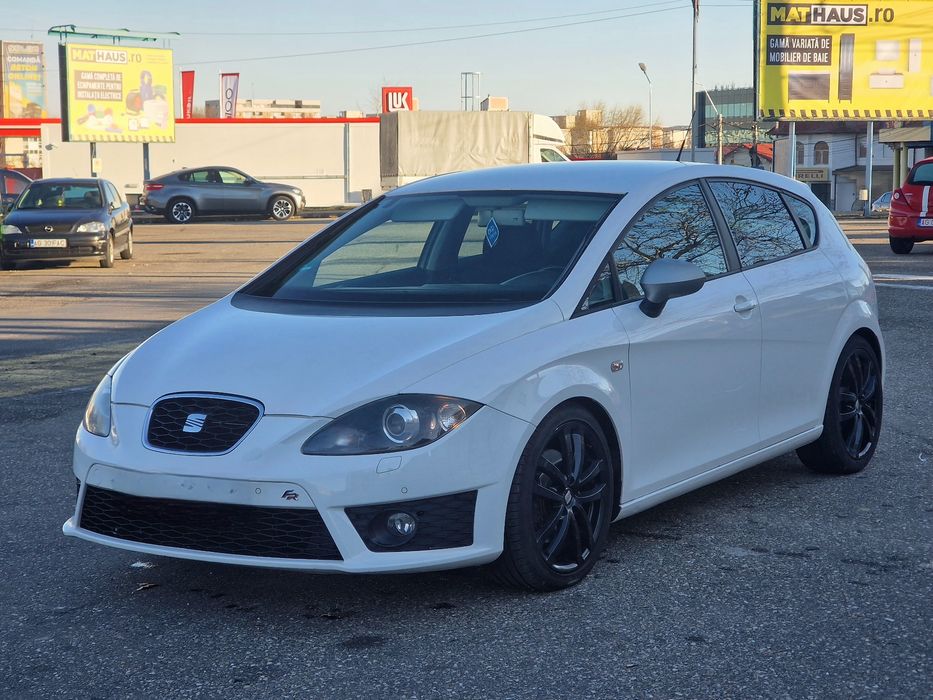Seat Leon FR - 170 CP Euro 5 - 190.000 KM /BiXenon - R18 FR- Navigatie