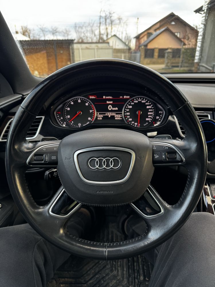 Volan Audi A8 D4 facelift cu incalzire si padele A7/A6