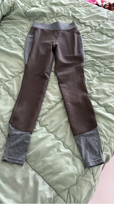 Pantaloni noi marime 34