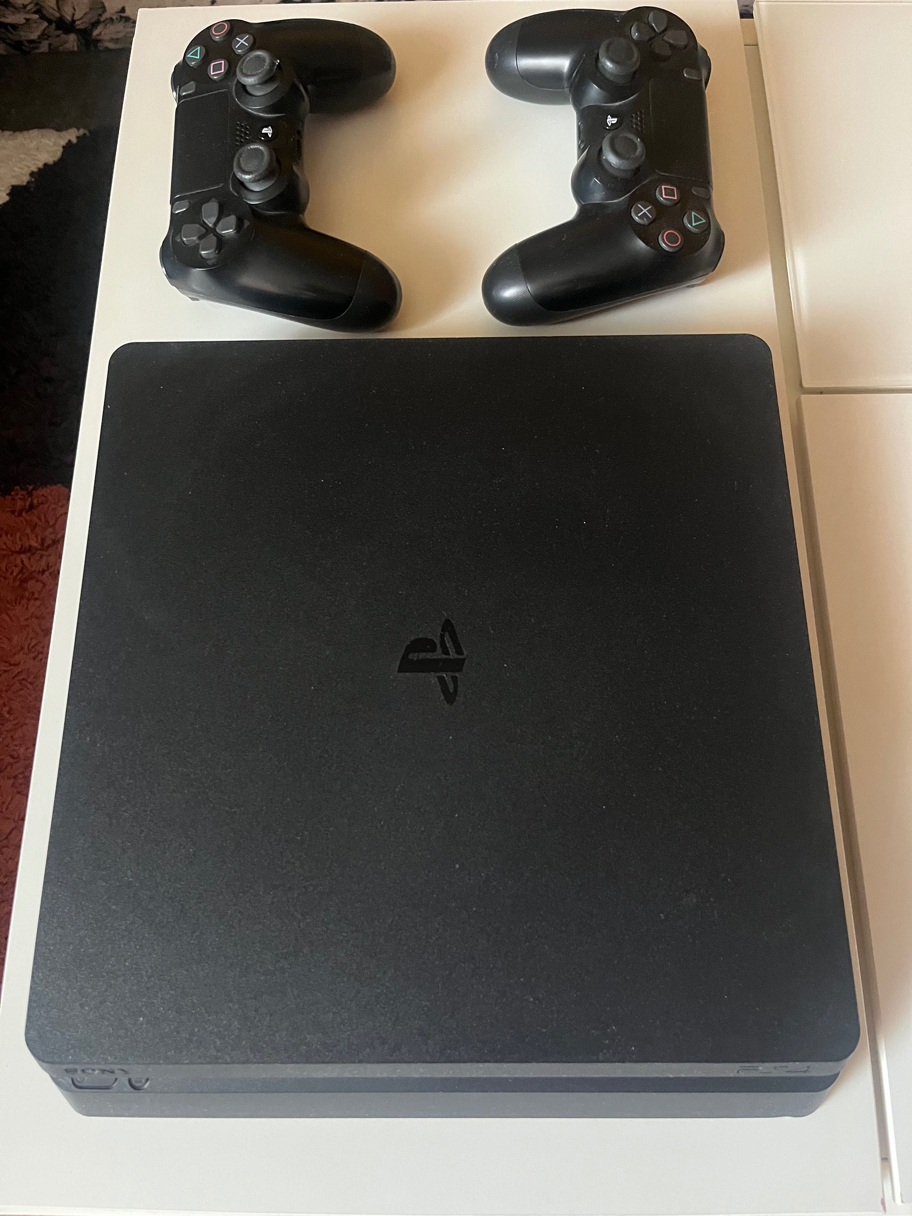 Playstation 4 1TB Jet Black