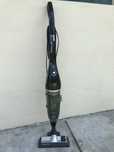 Aspirator Rowenta 1400w vertical,fără sac, cu fir