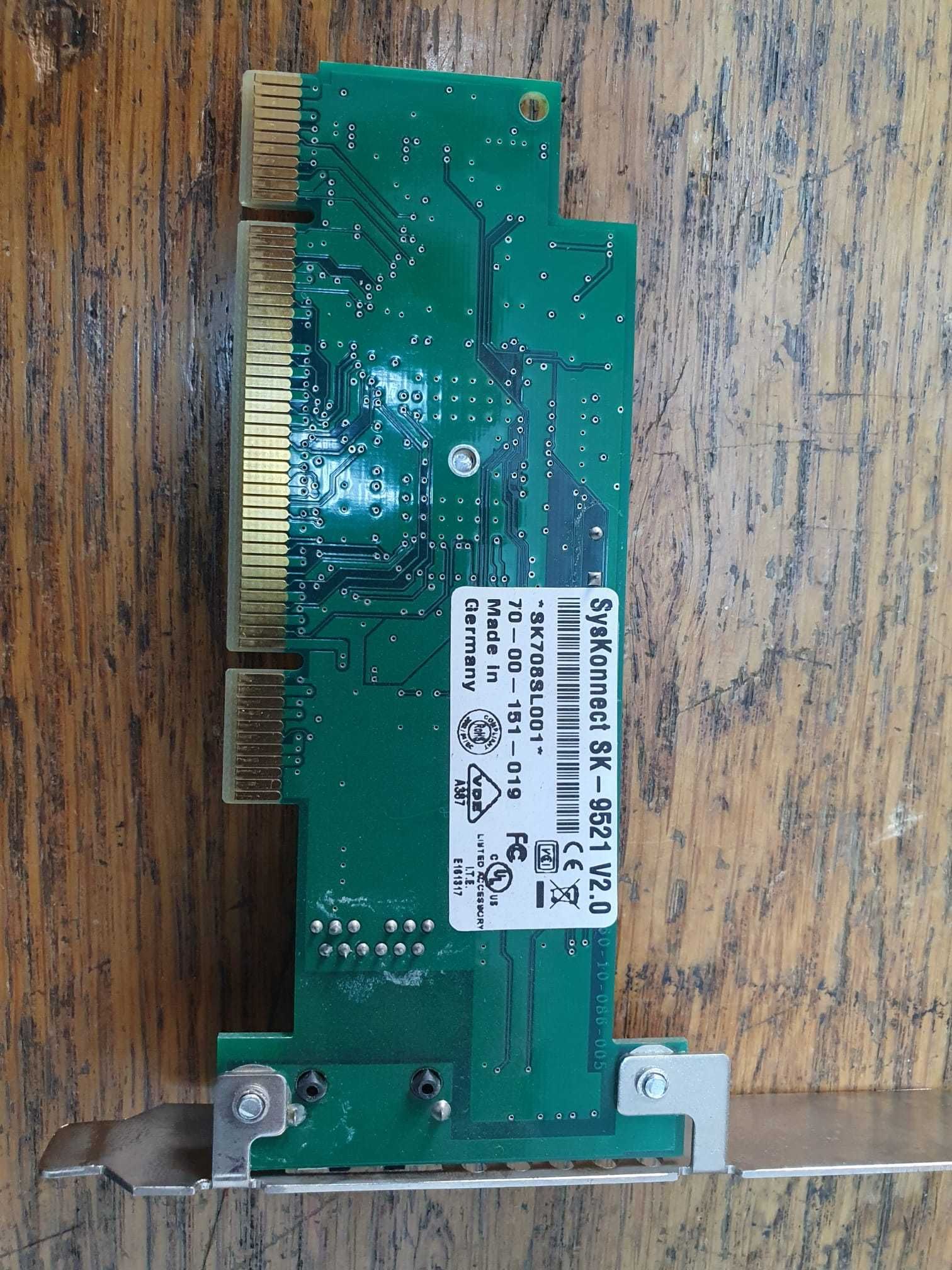 Placa de retea Gigabit pe interfata PCI 10 /100 / 1000