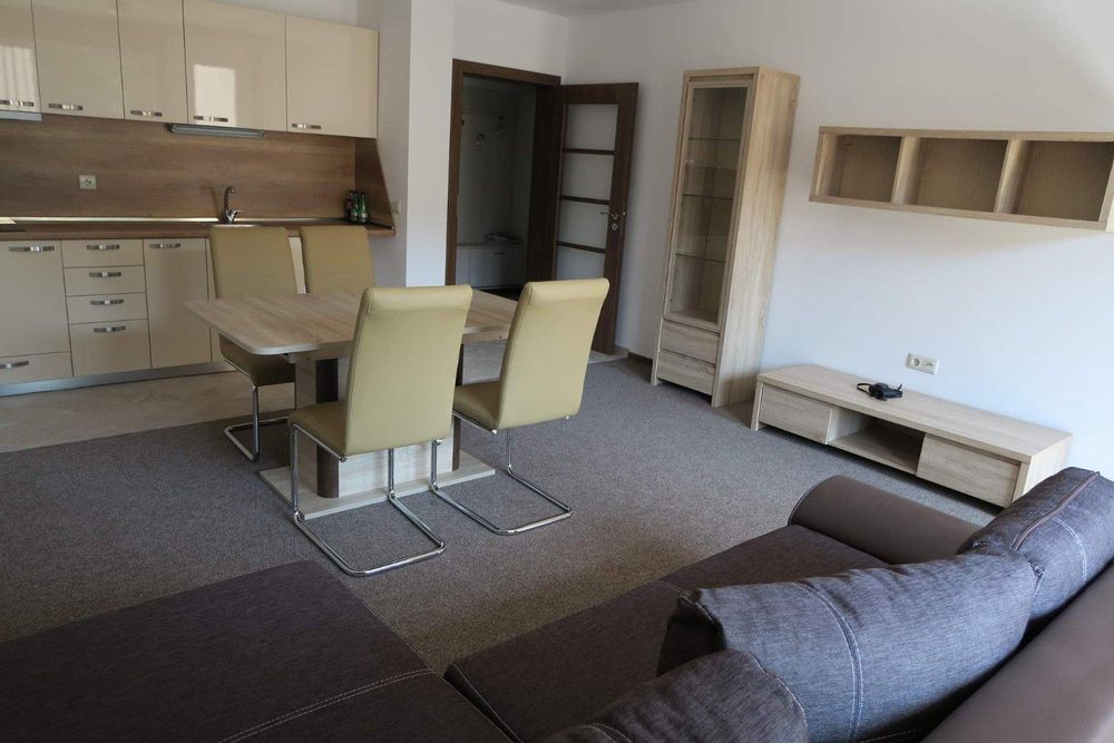 Дава се под наем Двустаен апартамент в Пловдив, Мараша - 60 кв.м за 365 € - Снимка #1