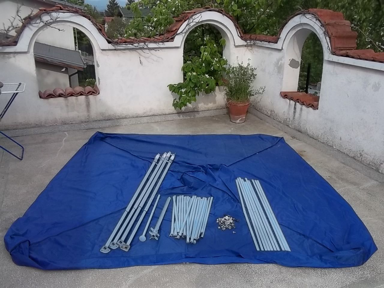 Резервни части за шатра палатка тента плажен чадър здрави и за ремонт