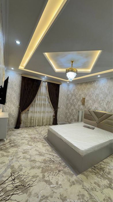Продается 4х комнатная кв. 109м2. Узбекистанская.
