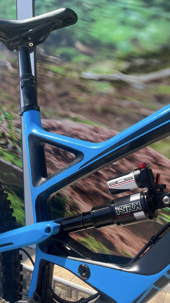 Yt Capra CF/27.5/M
