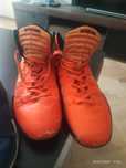 баскетболни  маратонки Nike Hyperdunk 2013 и Nike LeBron Zoom Soldier