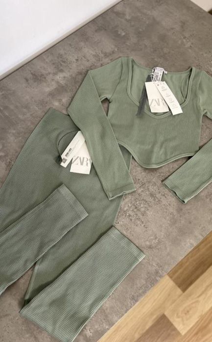 Комплект Zara Размер хс-с