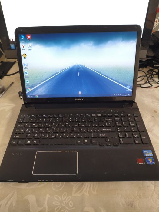 Ноутбук Sony Vaio, Core i5 2450m. Бесплатная доставка по Алматы!