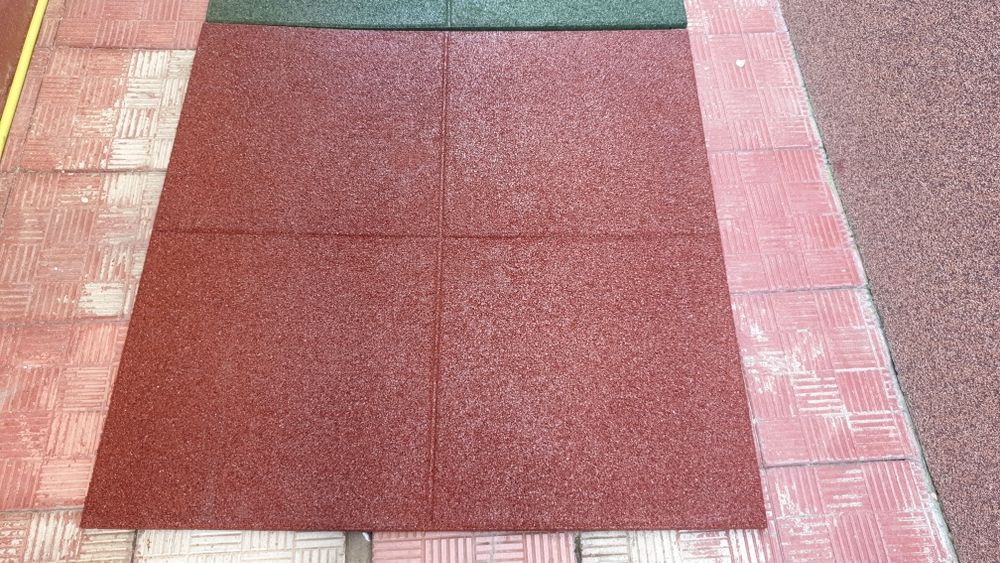 OFERTA DE IARNA Pavele cauciuc/tartan/dale cauciuc