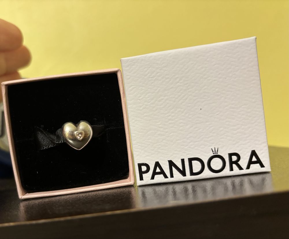Оригинален талисман клипс Пандора Pandora,сертификат,кутийки, торбички