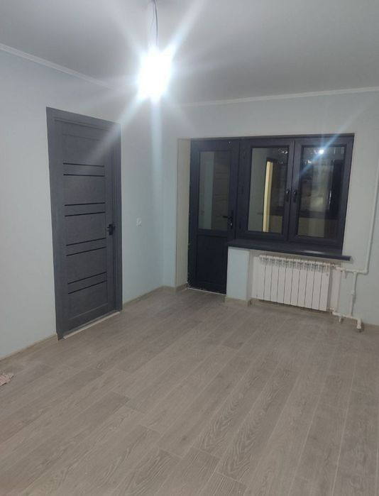 Квартира продаётся Чиланзар 23 квартал 2/2/5 балкон 2*6 паспортный сто