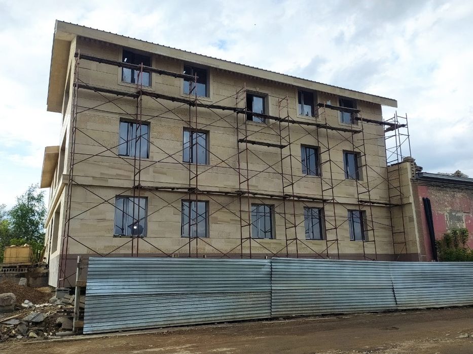 Монтаж фасадных работ, травертин , ФЦП