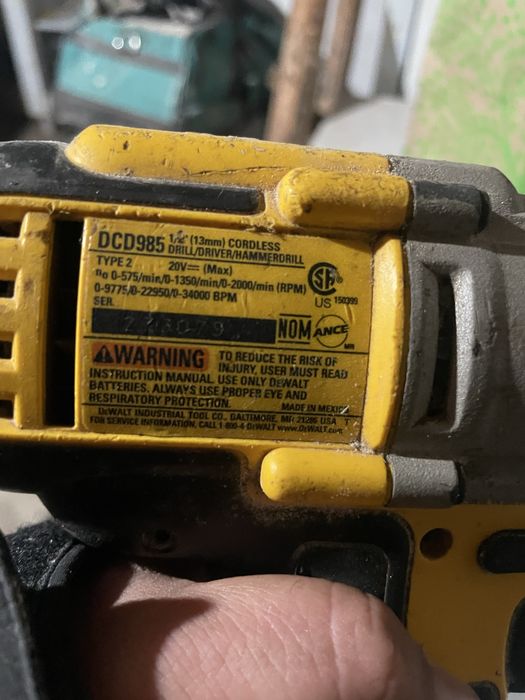 Acumulatori si filetanta dewalt defecte