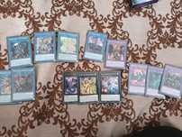 Yu-Gi-Oh за продаване