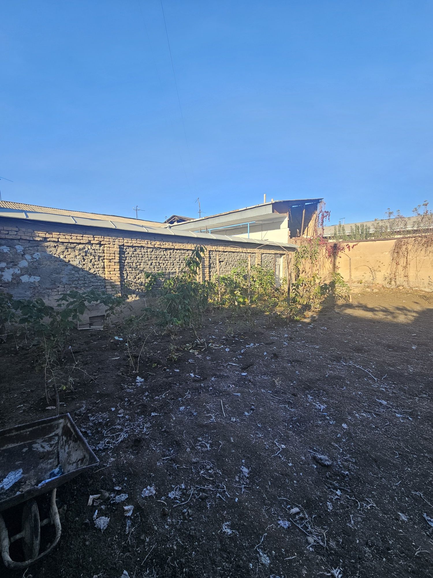 Дурмень . Земельный участок 4 сотки под застройку евродома .