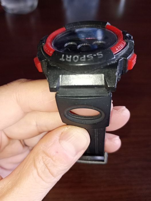 Часовник спортен